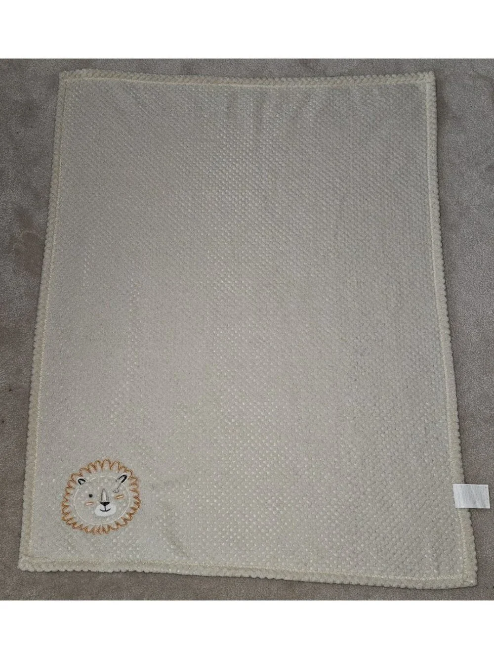 Kit + Pearl Lion Head Tan Baby Blanket RN 72409 Brown Fleece Waffle Weave 30x38